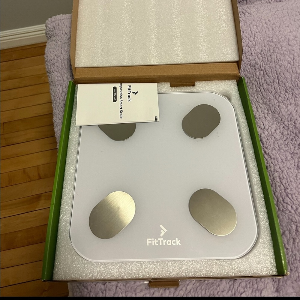 Fit track body scale